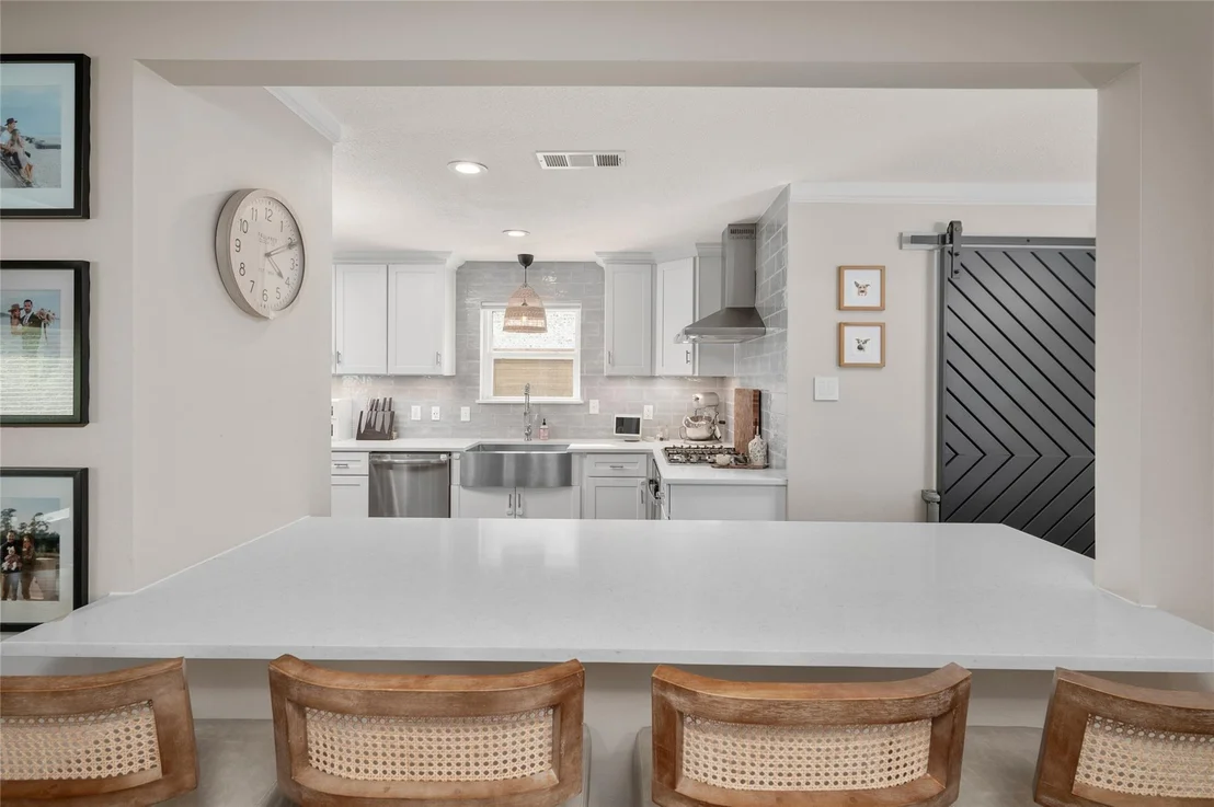 Photo of 10622 Riverview Drive