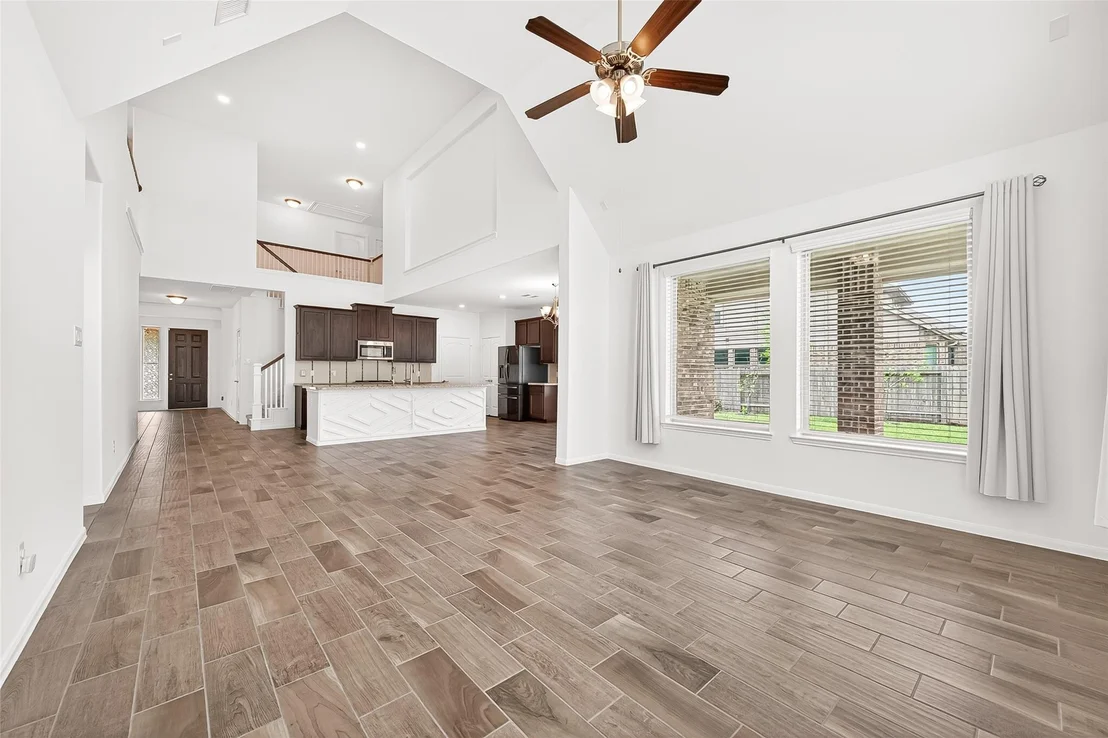 Photo of 95 Rivercove Lane