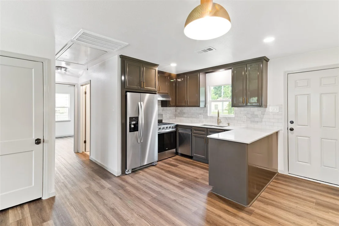 Photo of 1108 Nottingham Drive