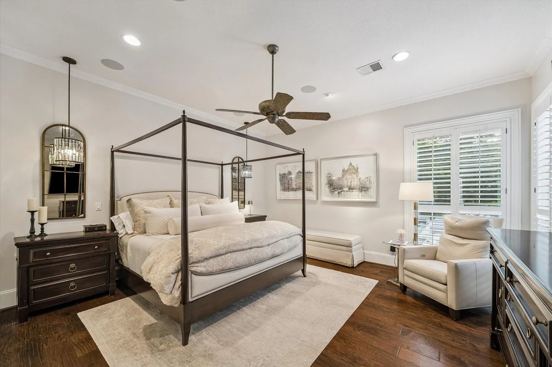 Photo of 10290 Paradise Valley Drive