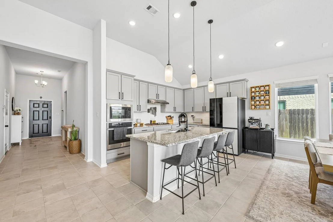 Photo of 409 Chardonnay Drive