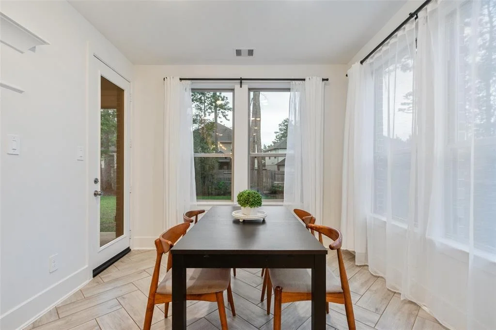 Photo of 156 Gray Pine Grove Way