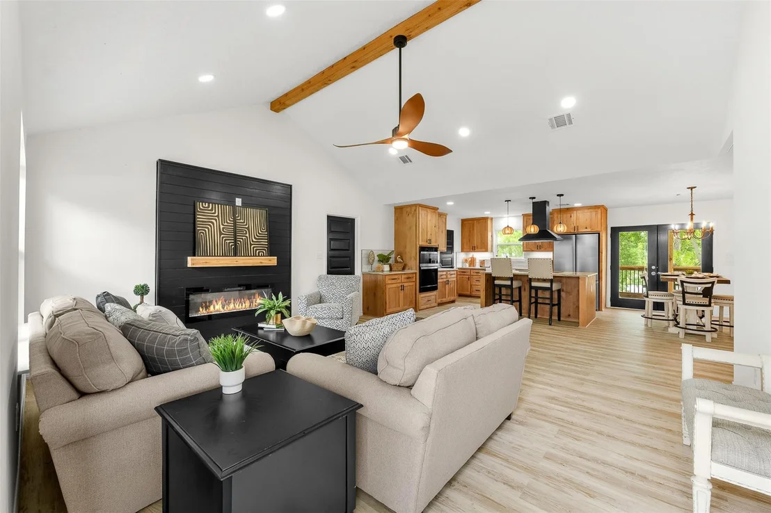 Photo of 90 Coolcrest Drive