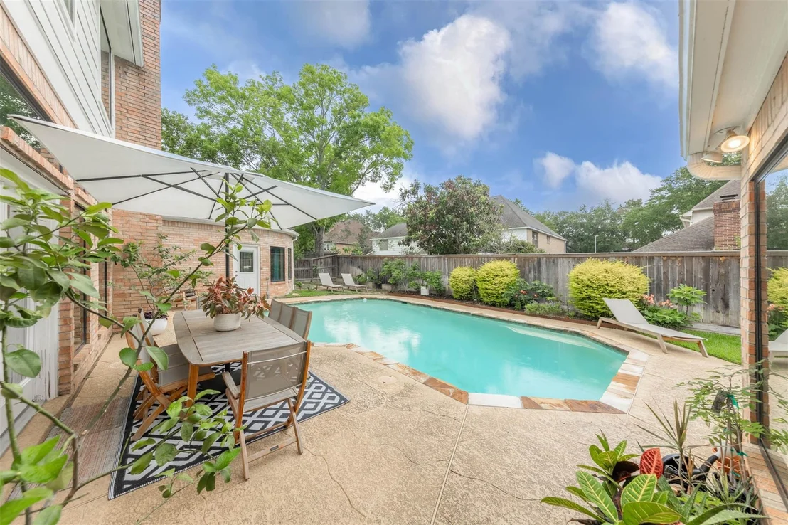 Photo of 1519 Pebble Chase Drive