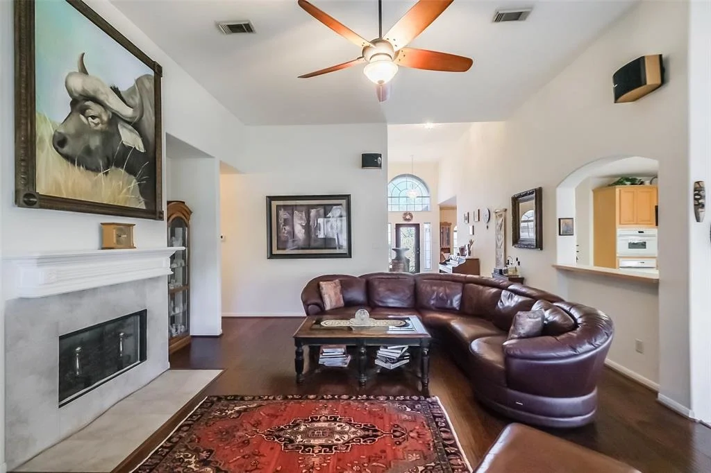 Photo of 9223 Memorial Hills Drive