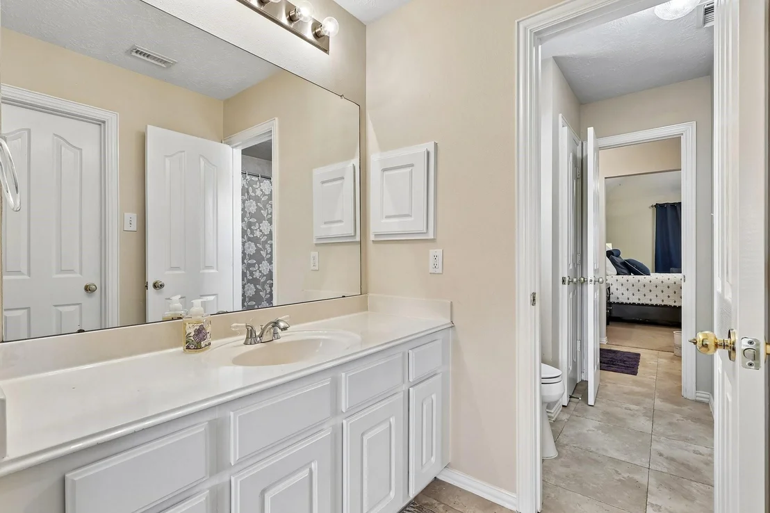 Photo of 6515 Briarstone Lane