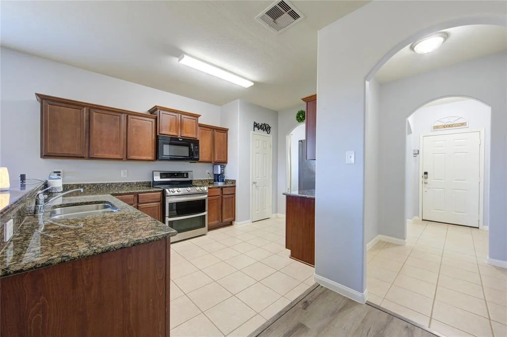 Photo of 4914 Flagstone Pine Lane