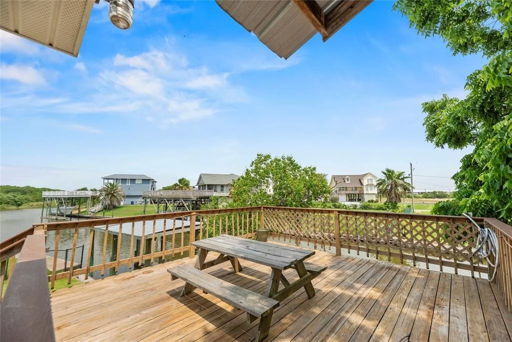 Photo of 450 Creek Drive