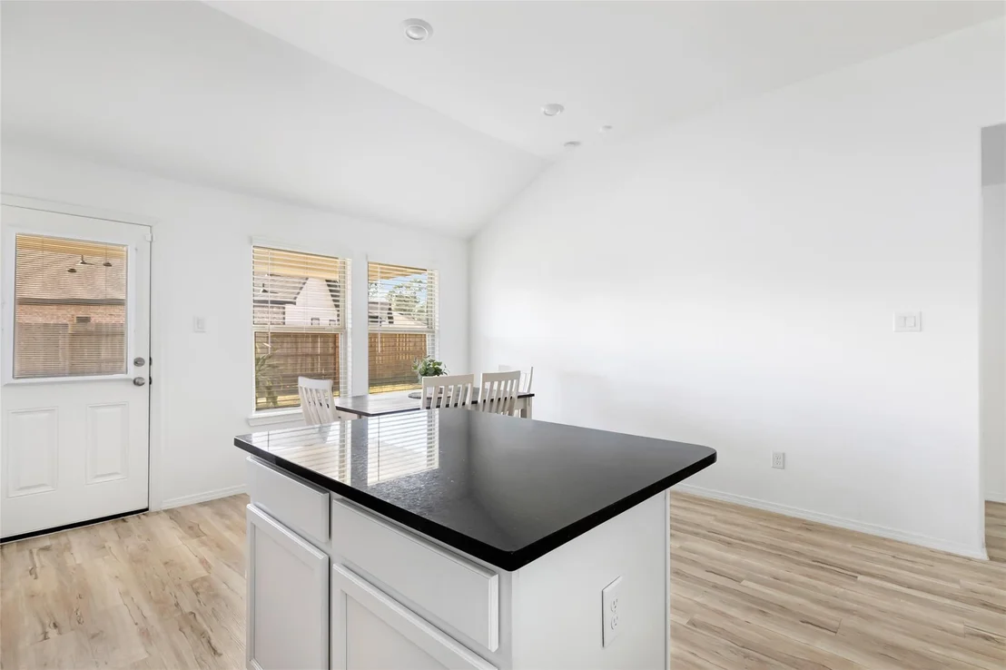 Photo of 1127 Bulwark Drive