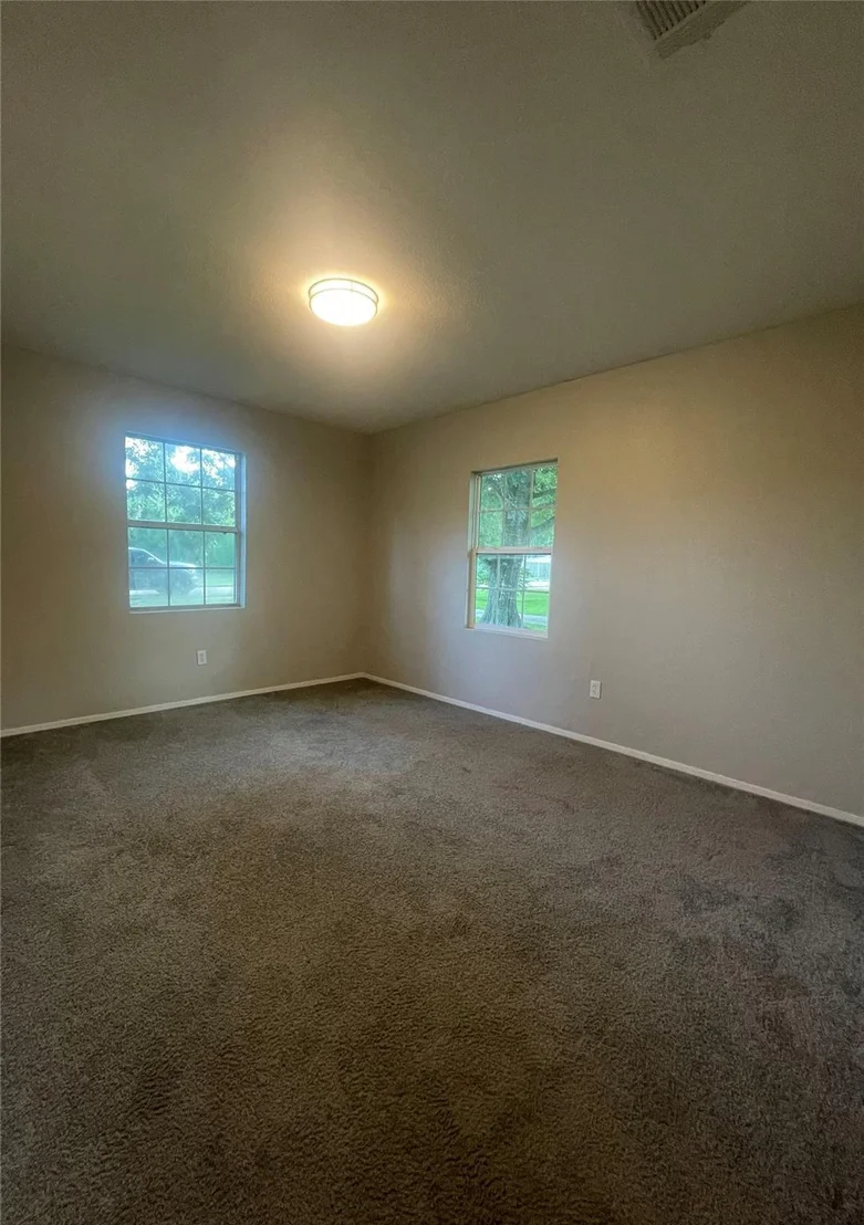 Photo of 618 W Peach Street