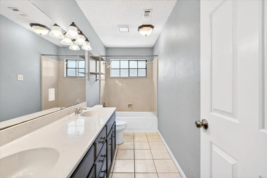 Photo of 6709 Whitewing Drive