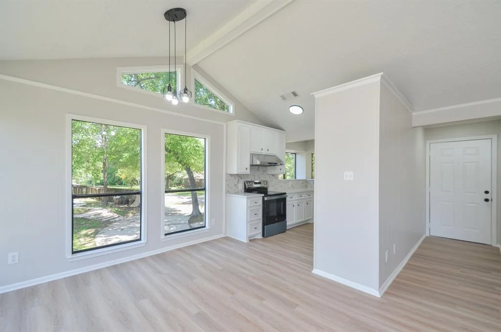 Photo of 106 Magnolia Lane