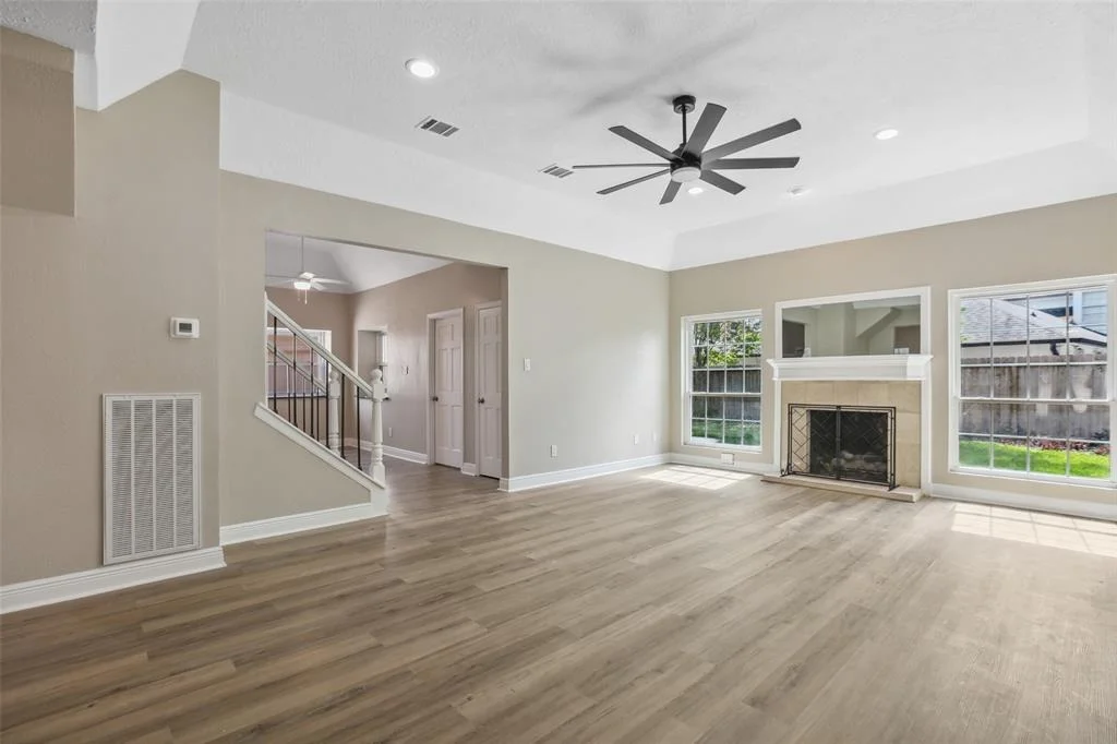 Photo of 6034 Pin Oak Place