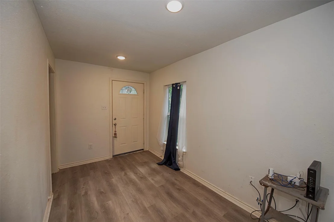 Photo of 2802 Canfield Street