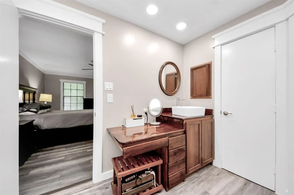 Photo of 2914 Silver Falls Drive