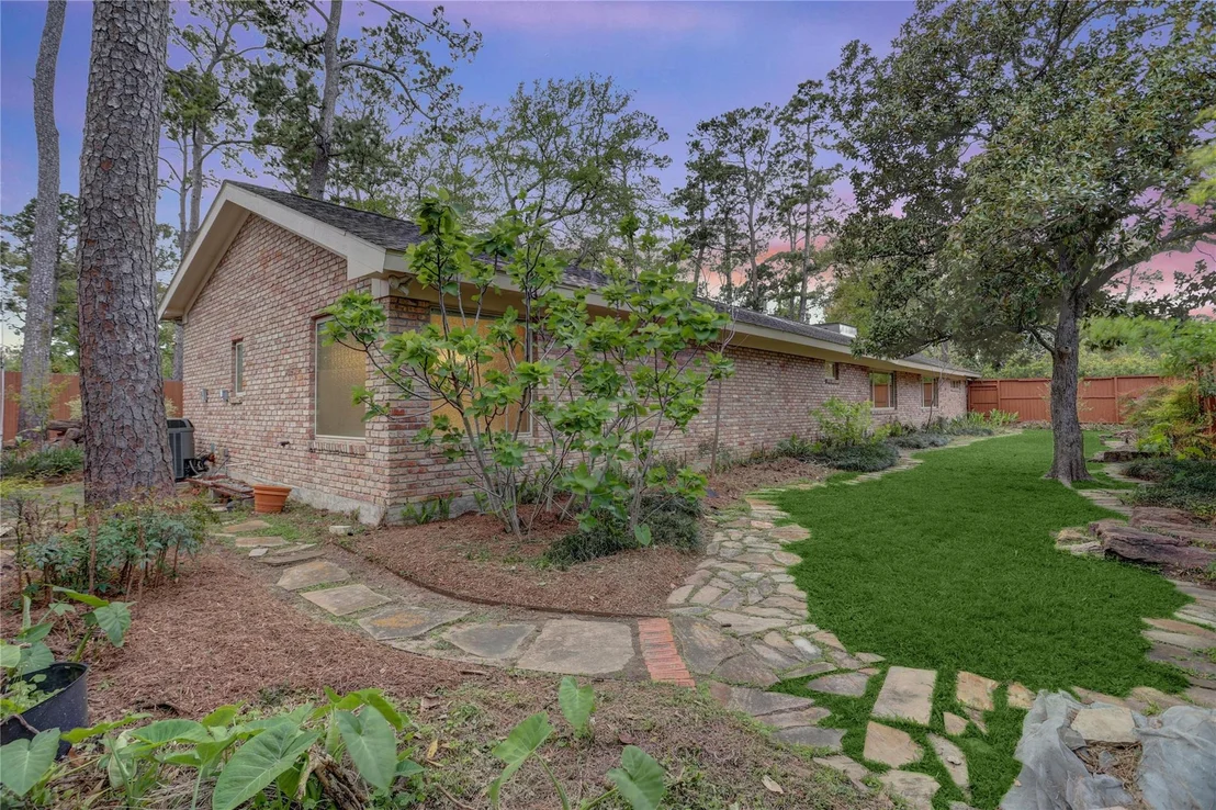 Photo of 309 Westminster Drive