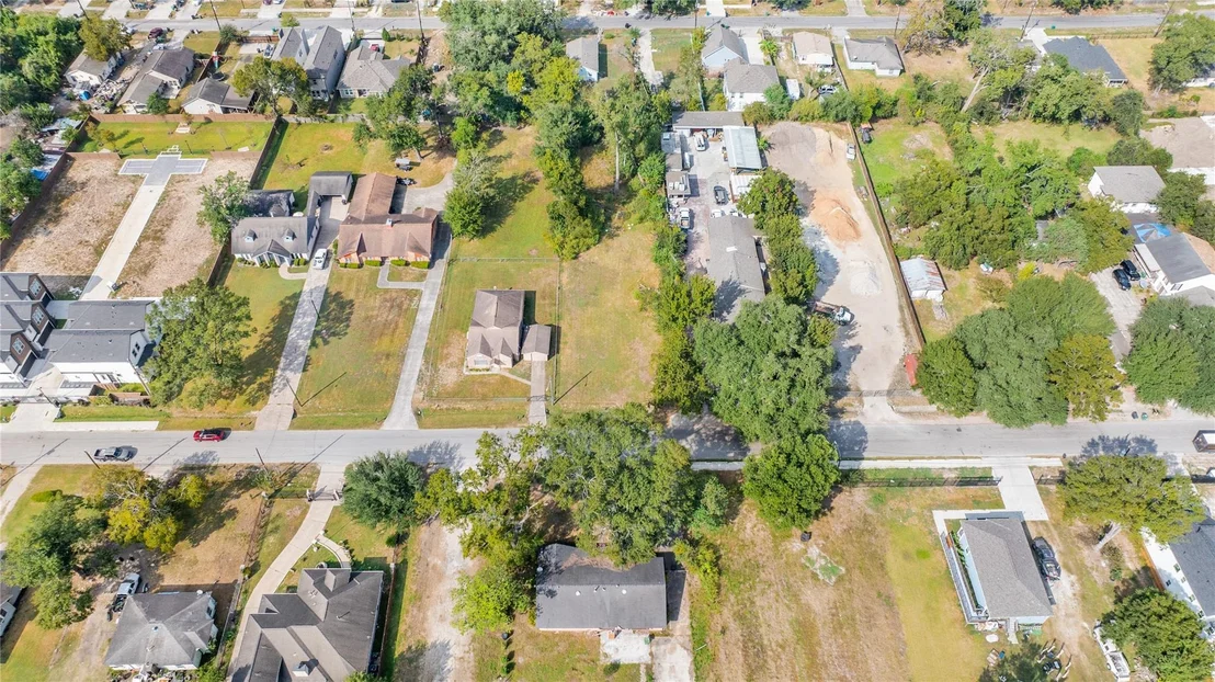 Photo of 2018 Dewalt Street