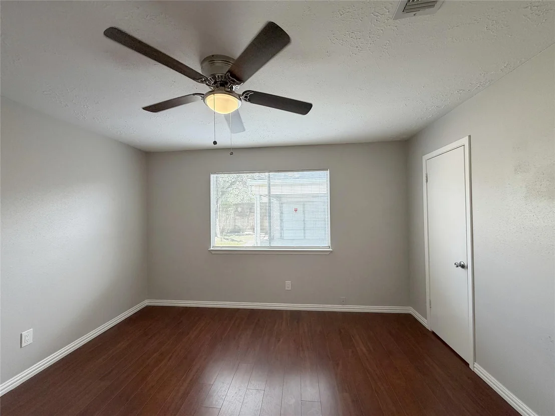 Photo of 16206 Indian Mill Drive