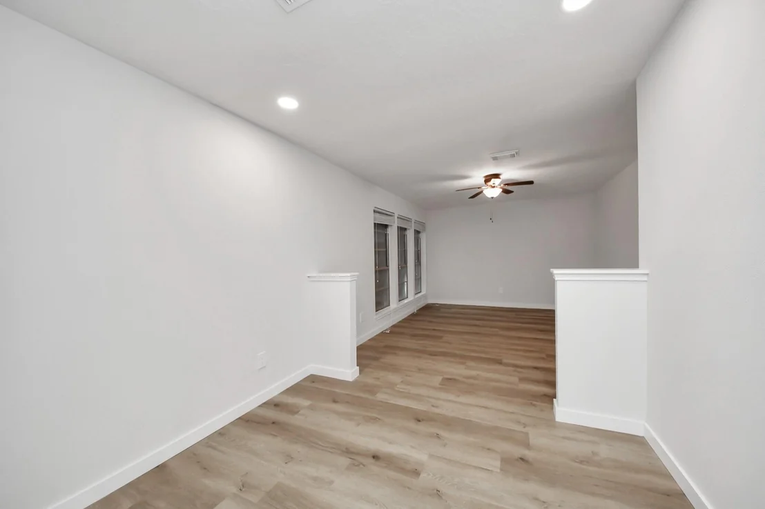 Photo of 718 Land Grant Drive