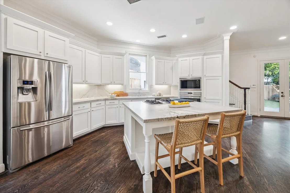 Photo of 3818 Case Street