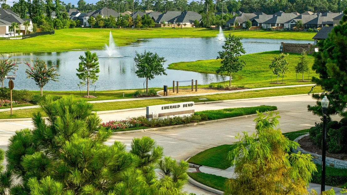 Photo of 28314 Emerald Bend