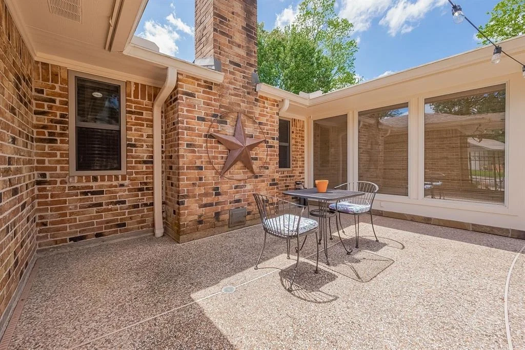 Photo of 12806 Lakecrest Drive