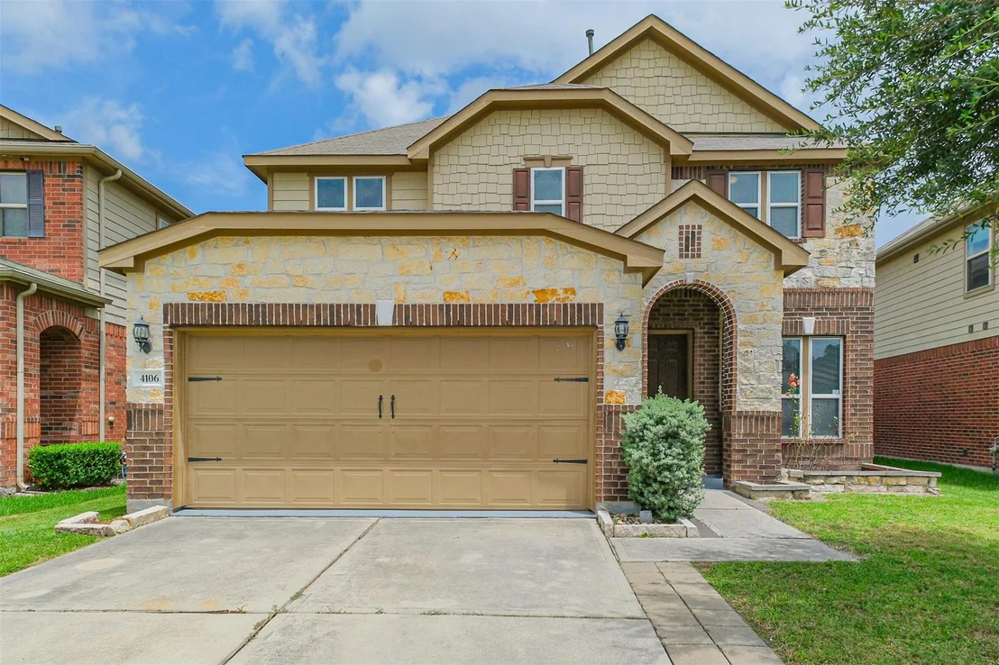 Photo of 4106 Lake Cypress Circle