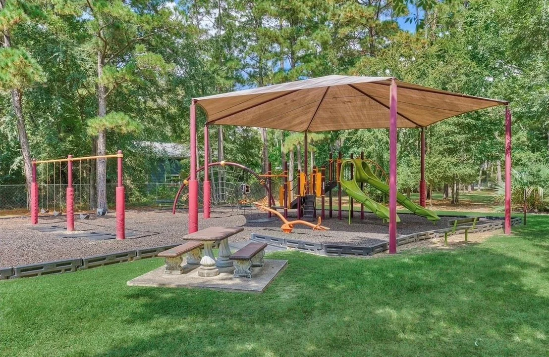 Photo of 40 Lake Drive