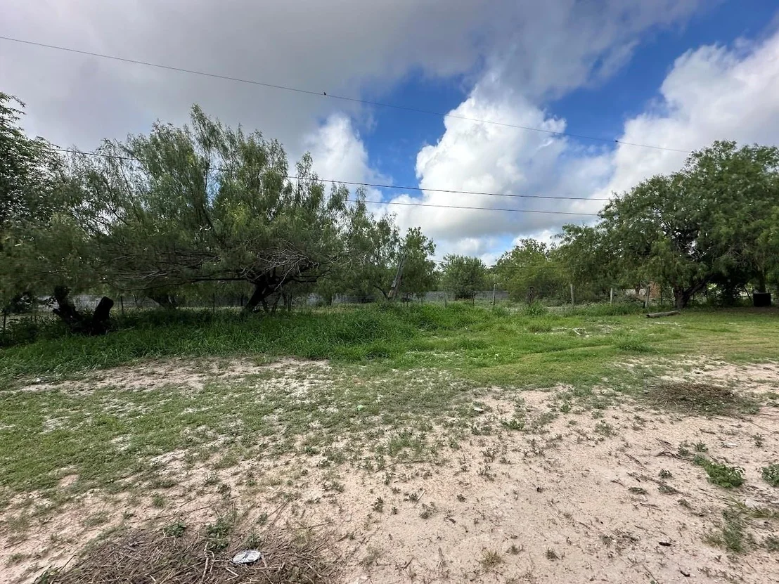 Photo of 7024 N Taylor Road