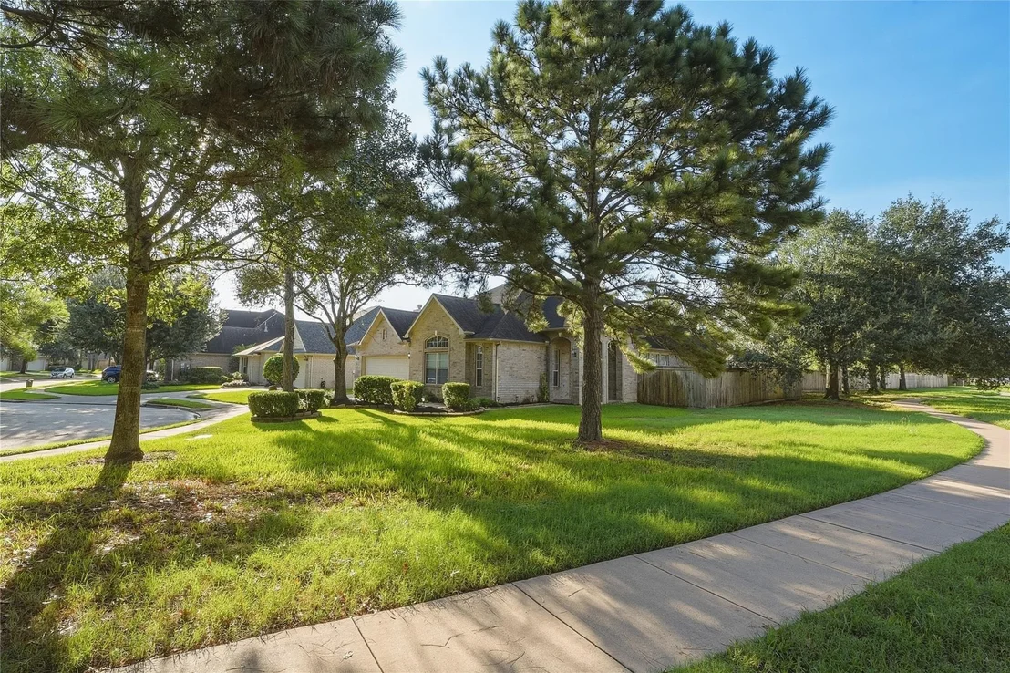 Photo of 4702 Tremont Glen Lane