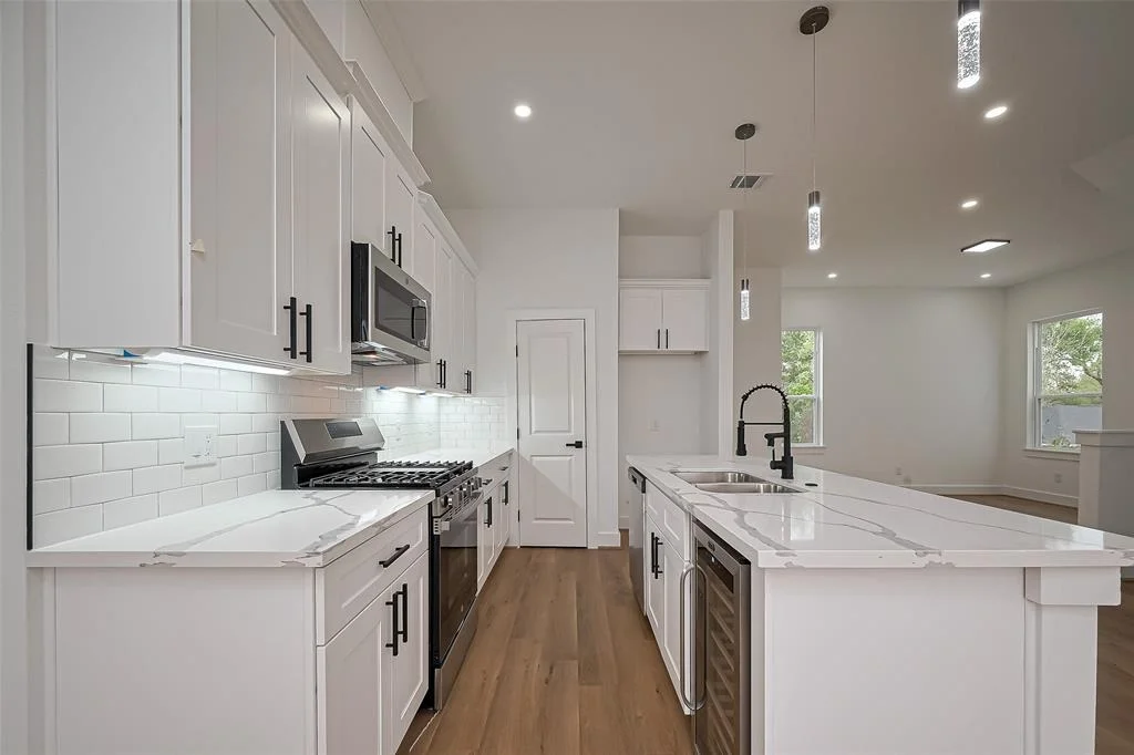 Photo of 6907 Saint Augustine Street