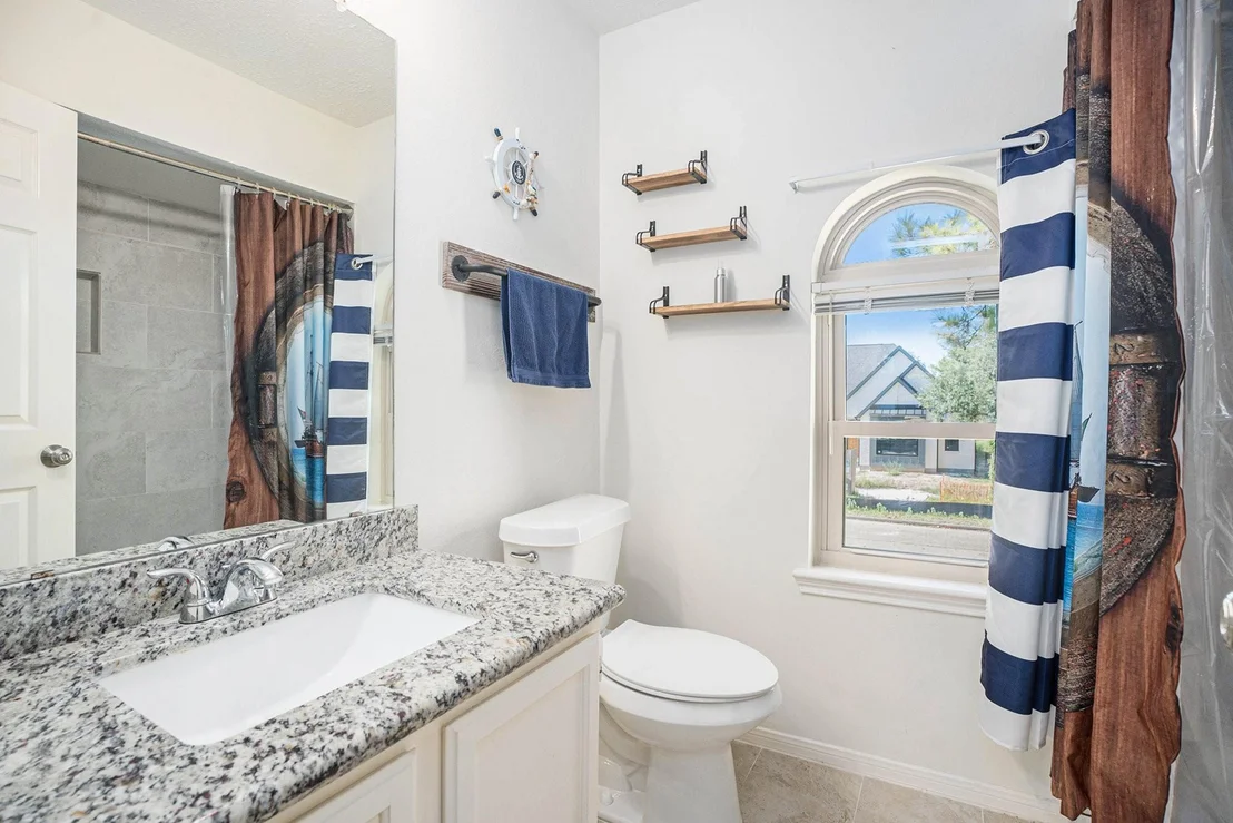 Photo of 1003 Glenview Drive