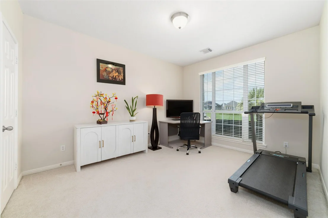 Photo of 8 Terra Bella