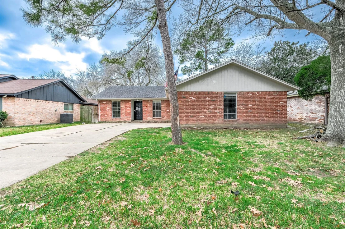 Photo of 2014 Briar Ridge Drive