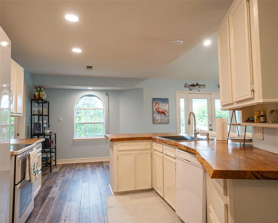 Photo of 383 County Road 296