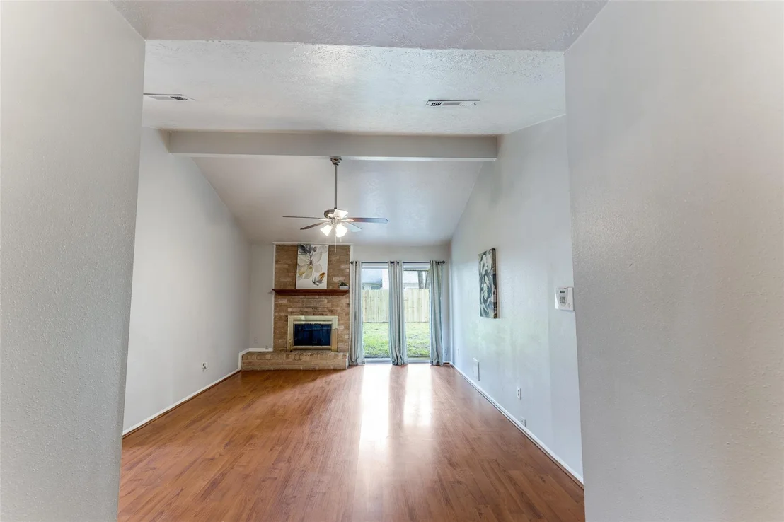 Photo of 23114 Harpergate Drive
