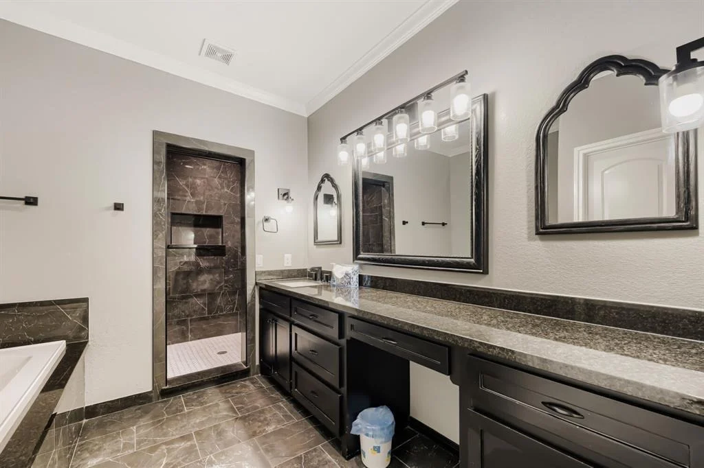 Photo of 11715 Creek View Lane