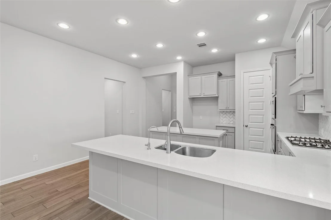 Photo of 5030 Morrison Drive