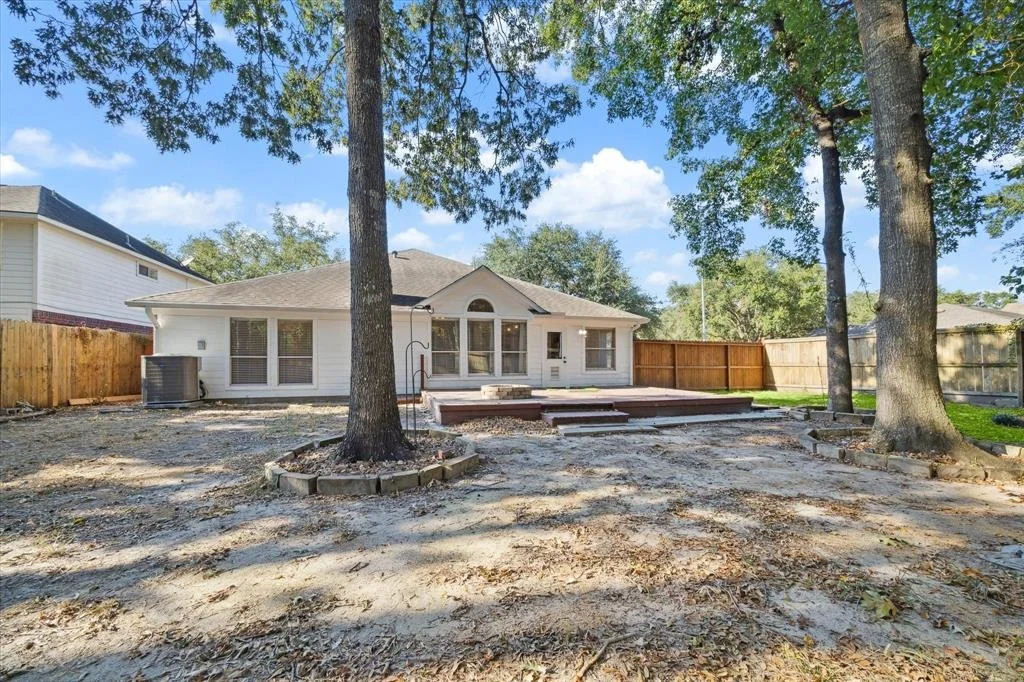 Photo of 1642 Ashton Village Drive