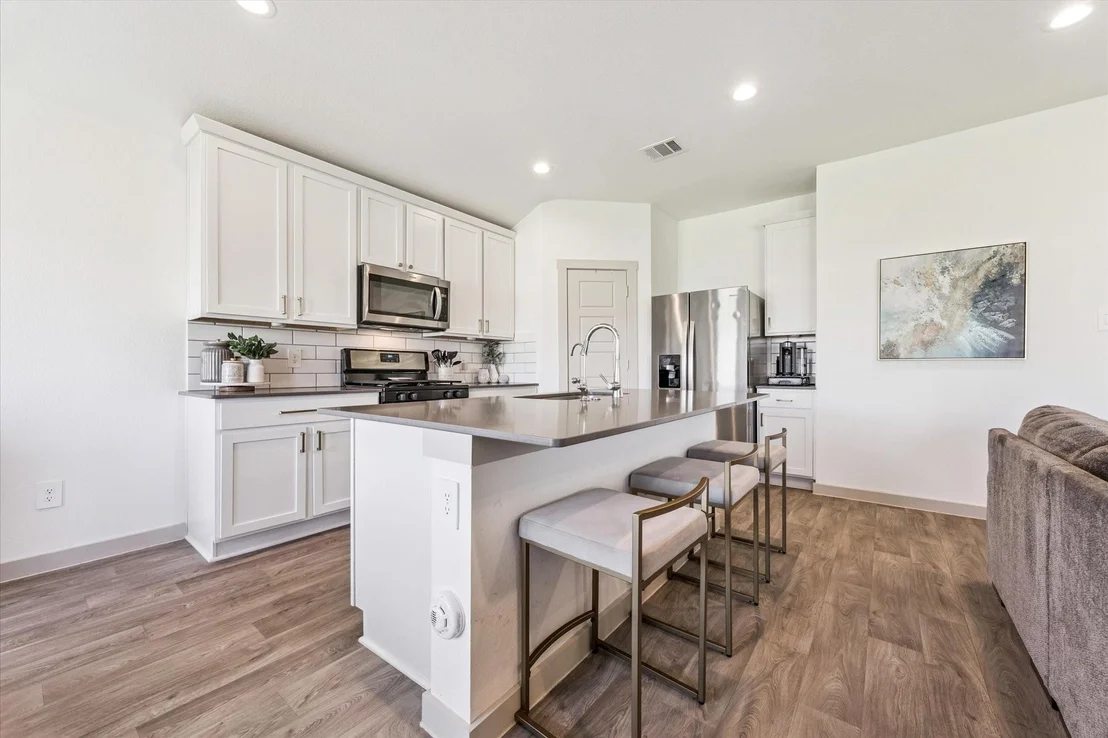 Photo of 8018 Buck Lane