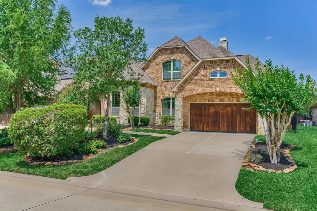 Photo of 6 Devon Dale Drive