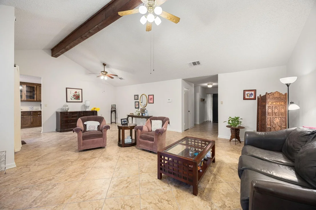 Photo of 2306 Townhall Lane