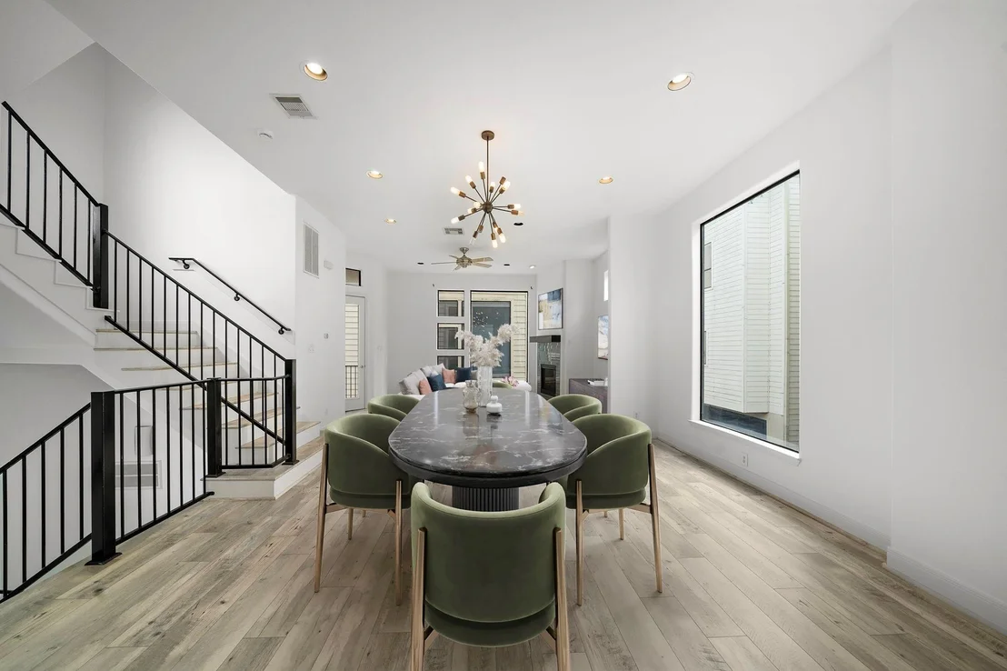 Photo of 906 Reinerman Street