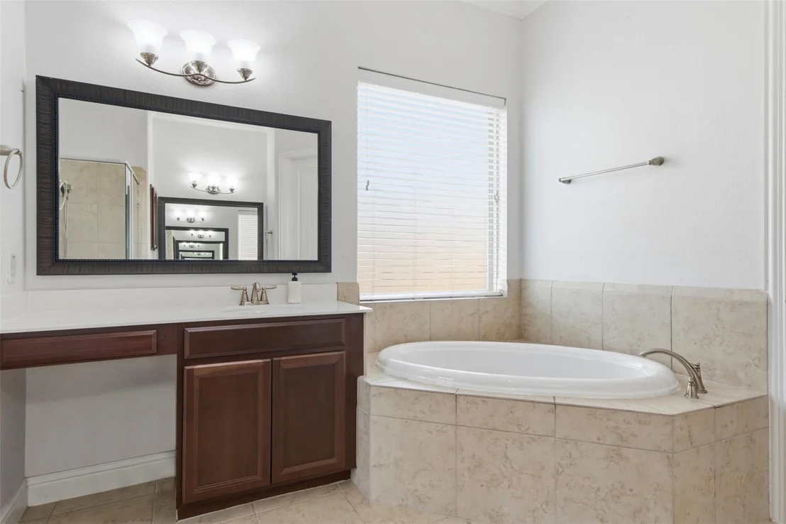 Photo of 15823 Pine Country Boulevard