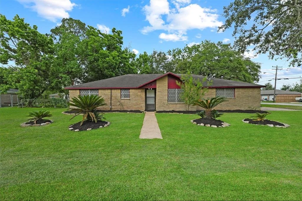 Photo of 3004 Michael Street