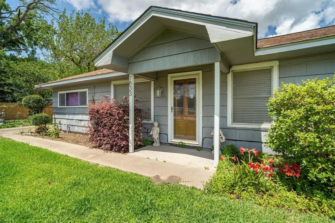Photo of 7833 Almeda Genoa Road