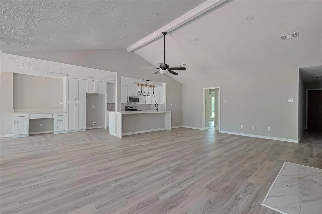 Photo of 23480 Mayer Road