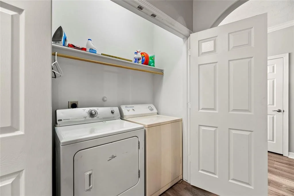 Photo of 2409 Deercreek Circle