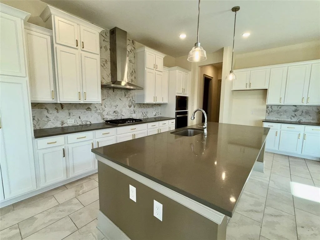 Photo of 23422 Wilkinson Trail