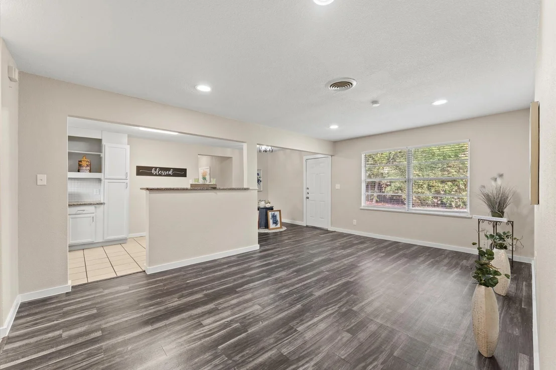 Photo of 6025 Wortham Way